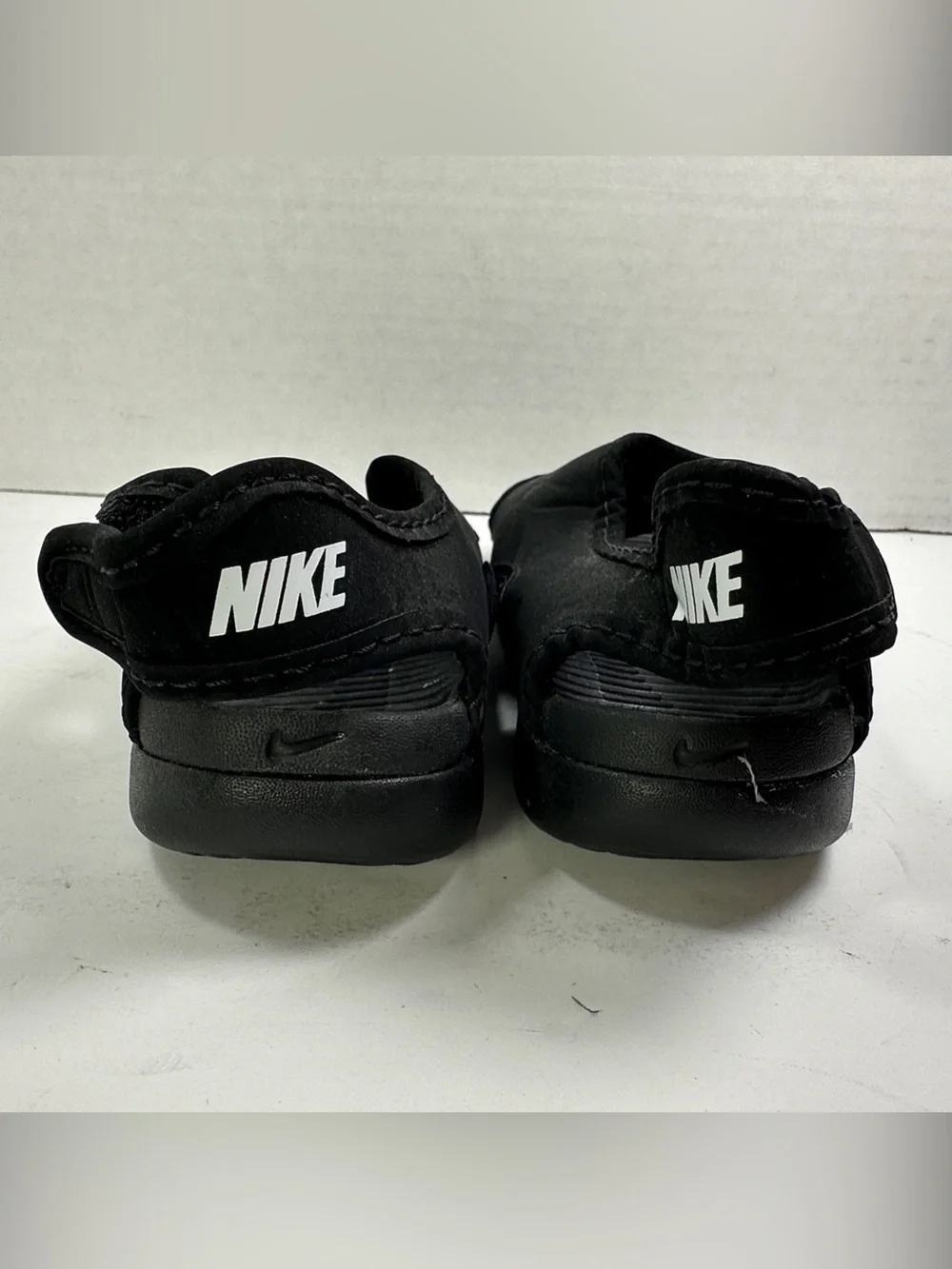 Nike Sunray Kids Black Slide Sandals Summer Shoes Size 9